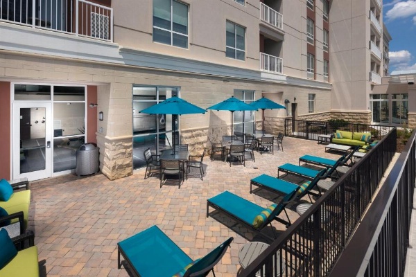 Holiday Inn & Suites Arden-Asheville Airport image 16